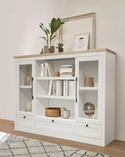 OTTO home Highboard »Ismund« aus MDF, mit Holz-Zierleiste, schwarzen Metallgriffen, Höhe 121 cm