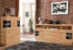 OTTO home Highboard »Ribe,85cm breit,115cm hoch, Fronten Massivholz,4 breite Fächer« Korpus Holzwerkstoff,2Türen mitGlaseinsatz, Böden versetzbar