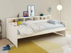 OTTO home Jugendbett »KERO, Daybed, Stauraumbett, platzsparend, Stauraum, 90x200cm« zertifiziertes Massivholz, mit Ablagefächern, Schublade optional