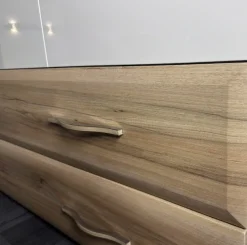 OTTO home Kleiderschrank »Gala, beige hochglänzend UV lackiert, kratzfest, FSC-zertifiziert« abgerundete Schubladen aus MDF im Holzdekor, soft-close,mit Beleuchtung und Passpartourahmen, hoher Schrank (224cm), 4 Breiten