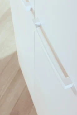 OTTO home Kleiderschrank »Mehrzweckschrank Aktenschrank Möbel Mietswohnung Schlafzimmer MODI« erhältlich in Breiten 91/136/181/226/271 cm, Höhe 210 cm,in angesagten Farbkombinationen, optional mit Spiegel MADE IN GERMANY
