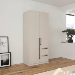 OTTO home Kleiderschrank »Mehrzweckschrank Aktenschrank Möbel Mietswohnung Schlafzimmer AVOLA« 3 verschiedene Ausstattungen BASIC/CLASSIC/PREMIUM (inkl. SOFT-CLOSE),mit hochwertigen Stangengriffen aus Metall in Schwarz MADE IN GERMANY