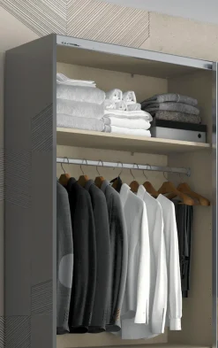 OTTO home Kleiderschrank »Onyx, Schwebetürenschrank inklusive Innenleben,FSC-zertifiziert« in 3 Breiten: 182, 230 oder 272cm,Höhe 224cm,UV lackiert, hochglänzend anthrazit, mit Soft-Close Funktion