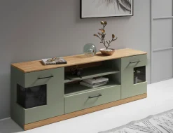 OTTO home Lowboard »Ribe,160cm breit,55cm hoch,Oberplatte Eiche massiv« Eiche massiv,Melamin in Salbeigrün,schwarze Metall Griffe