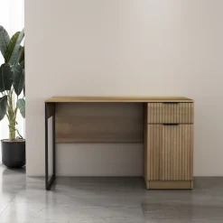 OTTO home Schreibtisch »Aspea« mit Schublade, ausreichend Stauraum, moderne Rillenoptik, B. 120 cm