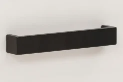 OTTO home Sideboard Kommode aus massivem Kiefernholz, mit verstellbaren Glaseinlegeböden