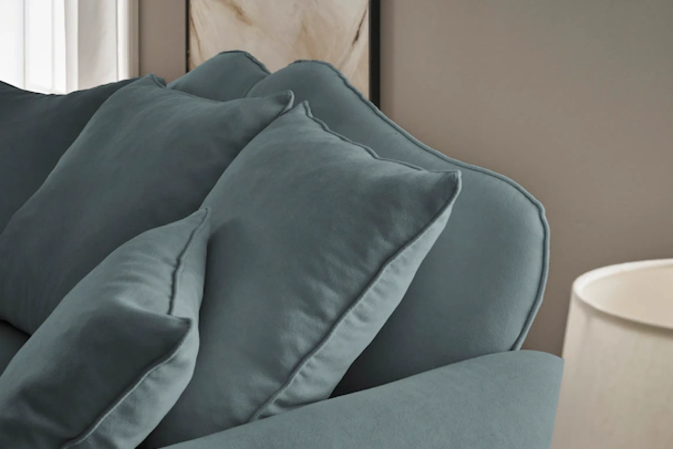OTTO home 2-Sitzer »Westminster, Sofa im Landhausstil, Couch mit Zierkissen« Federkern-Polsterung, gedrechselter Fuß, hochwertiger Microfaserbezug