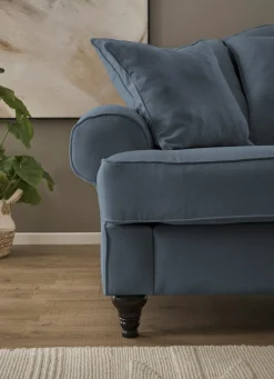 OTTO home 3-Sitzer »Westminster, Sofa im Landhausstil, Couch mit Zierkissen« Federkern-Polsterung, gedrechselter Fuß, hochwertiger Microfaserbezug