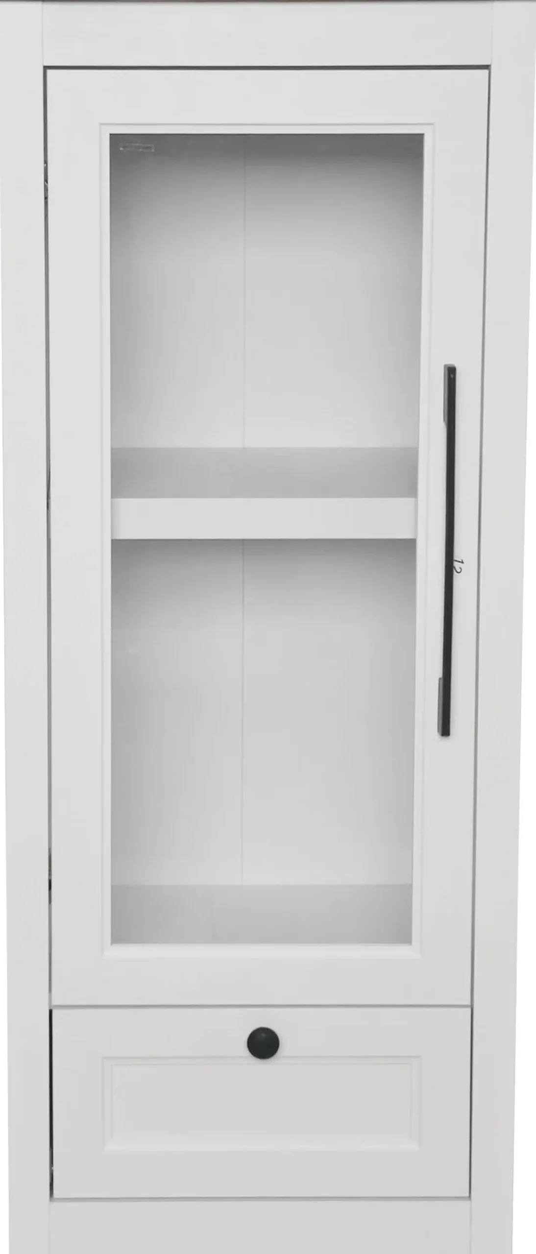 OTTO home Vitrine »Ismund« aus MDF, mit Holz-Zierleiste, schwarzem Metallgriff, Höhe 121 cm