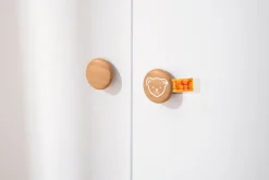 PAIDI Kleiderschrank »LOTTE & FYNN Steiff by PAIDI, 2 Türen und 1 Schublade mit Soft-Close« inkl. Kleiderstangen und Einlegeböden, Schrank in Weiß mit Massivholz