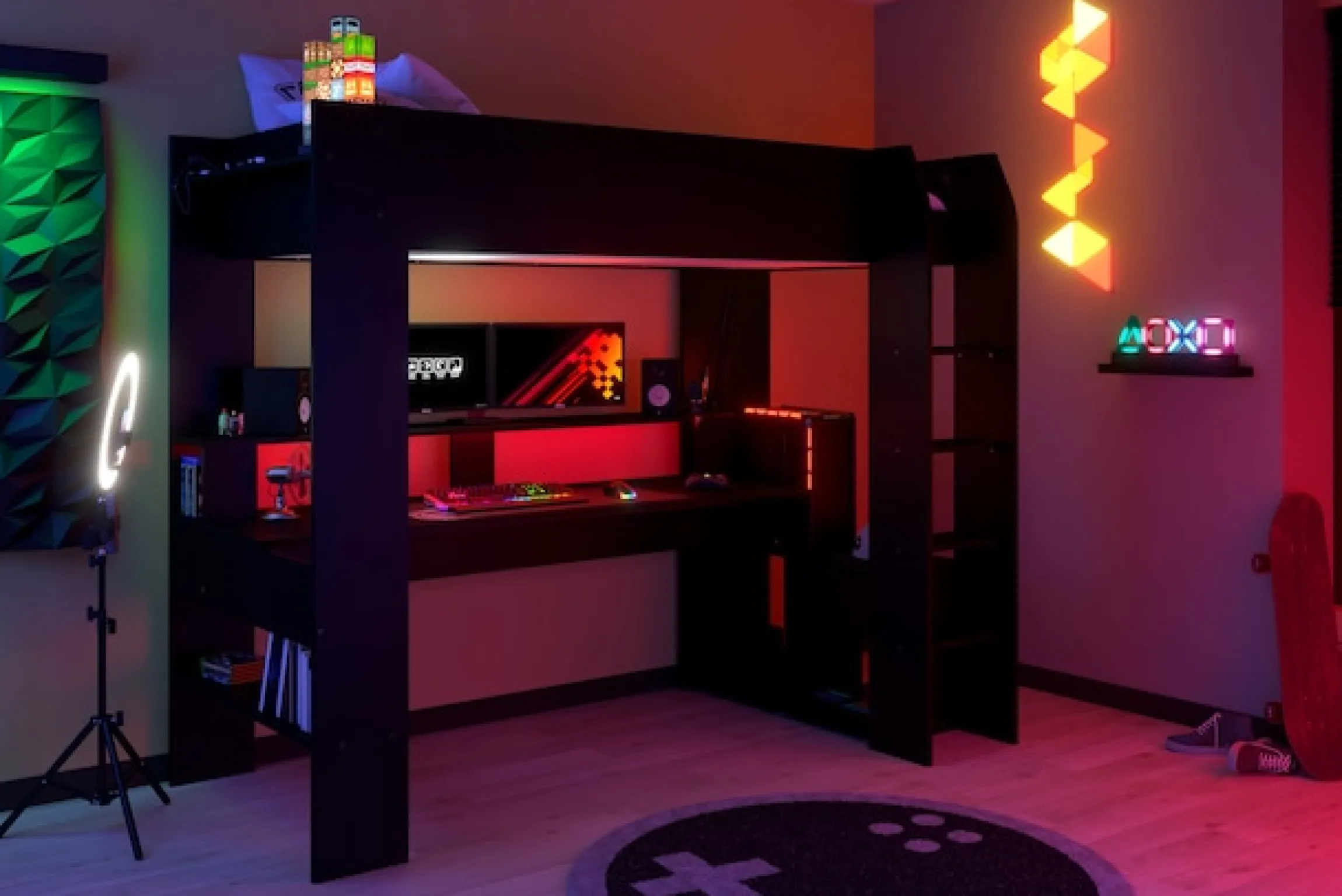 Parisot Hochbett »Gaming-Bett, mit Schreibtisch, USB Anschluss, LED, viel Stauraum« ideal für kleine Räume, TOPSELLER!