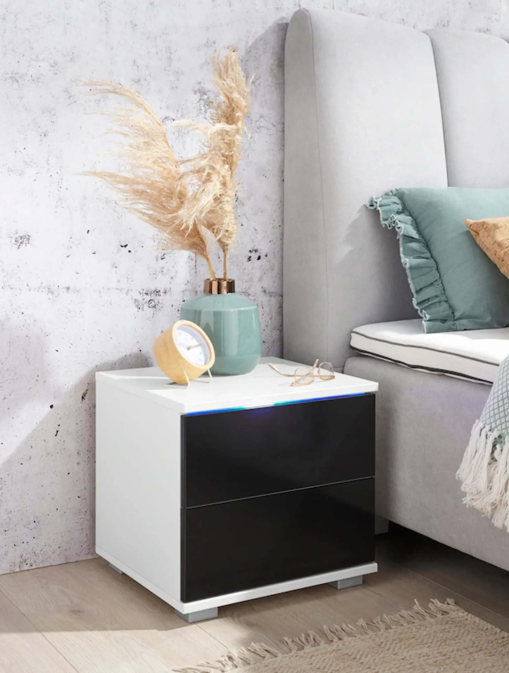 priess Nachtkommode mit LED-Beleuchtung und Push-to-open