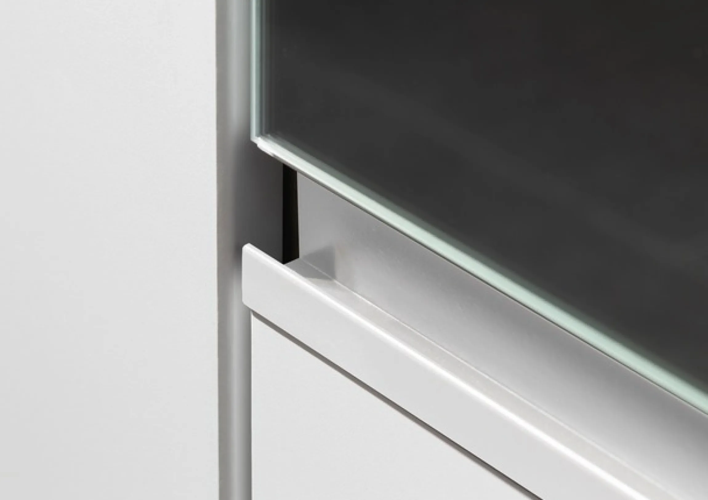 rauch Drehtürenschrank »Kleiderschrank Schrank Garderobe COSTA in den Breiten 91/136/181 cm« in 3 Ausstattungen BASIC/CLASSIC/PREMIUM,mit Spiegel, grifflose Front und Push-to-Open Funktion MADE IN GERMANY