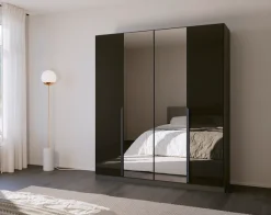 rauch Drehtürenschrank »Kleiderschrank Schrank Garderobe Ankleide MODERN BY QUADRA SPIN« Breiten: 181/226/271 cm, Höhe 210 cm,mit Spiegel und hochwertiger Glasfront, Stangengriff MADE IN GERMANY