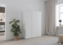 rauch Drehtürenschrank »Kleiderschrank Schrank Garderobe Wäscheschrank NABILA viel Stauraum« in 3 verschiedenen Ausstattungen BASIC/CLASSIC/PREMIUM,in 2 Breiten mit Push-to-Open Funktion TOPSELLER MADE IN GERMANY