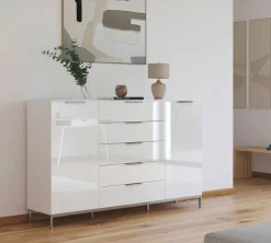 rauch Schubkastenkommode »Kommode Türkommode Sideboard Kombikommode FLIPP mit Glasfront« Breite 160/180 cm mit 4 Einlegeböden,2-trg mit 5 Schubladen und Soft-Close-Funktion, Glasfront, 2 Breiten