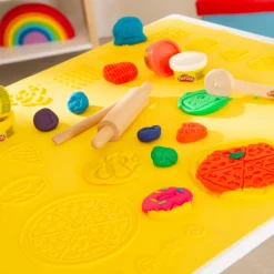 roba® Kindersitzgruppe »Play-Doh« Set,inkl. 3D Kreativmatte, Knete und Zubehör