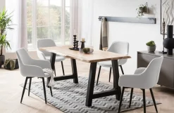 SalesFever Armlehnstuhl »Esszimmerstuhl mit elegantem Komfort« (Set) 2 Stk.moderner Bouclé-Bezug