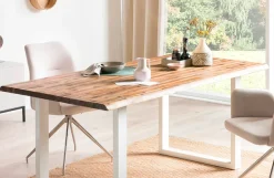 SalesFever Baumkantentisch »Tisch mit Baumkante im Natur-Look« Metall triff Akazie