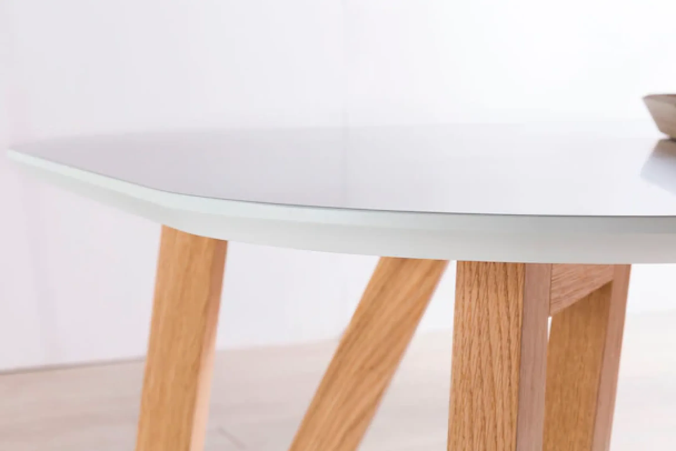 SalesFever Essgruppe »Växjö - Familienfreundlicher Esstisch inkl. Stühle« Set, 5 Stk. tlg. bestehend aus 4 modernen Polsterstühlen und einem 180 cm breitem Tisch