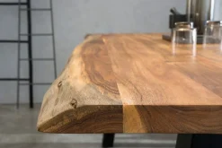 SalesFever Esstisch »Designer-Tisch für stilvolle Mahlzeiten« Edles Massivholz, geölt und doppelt gewachst