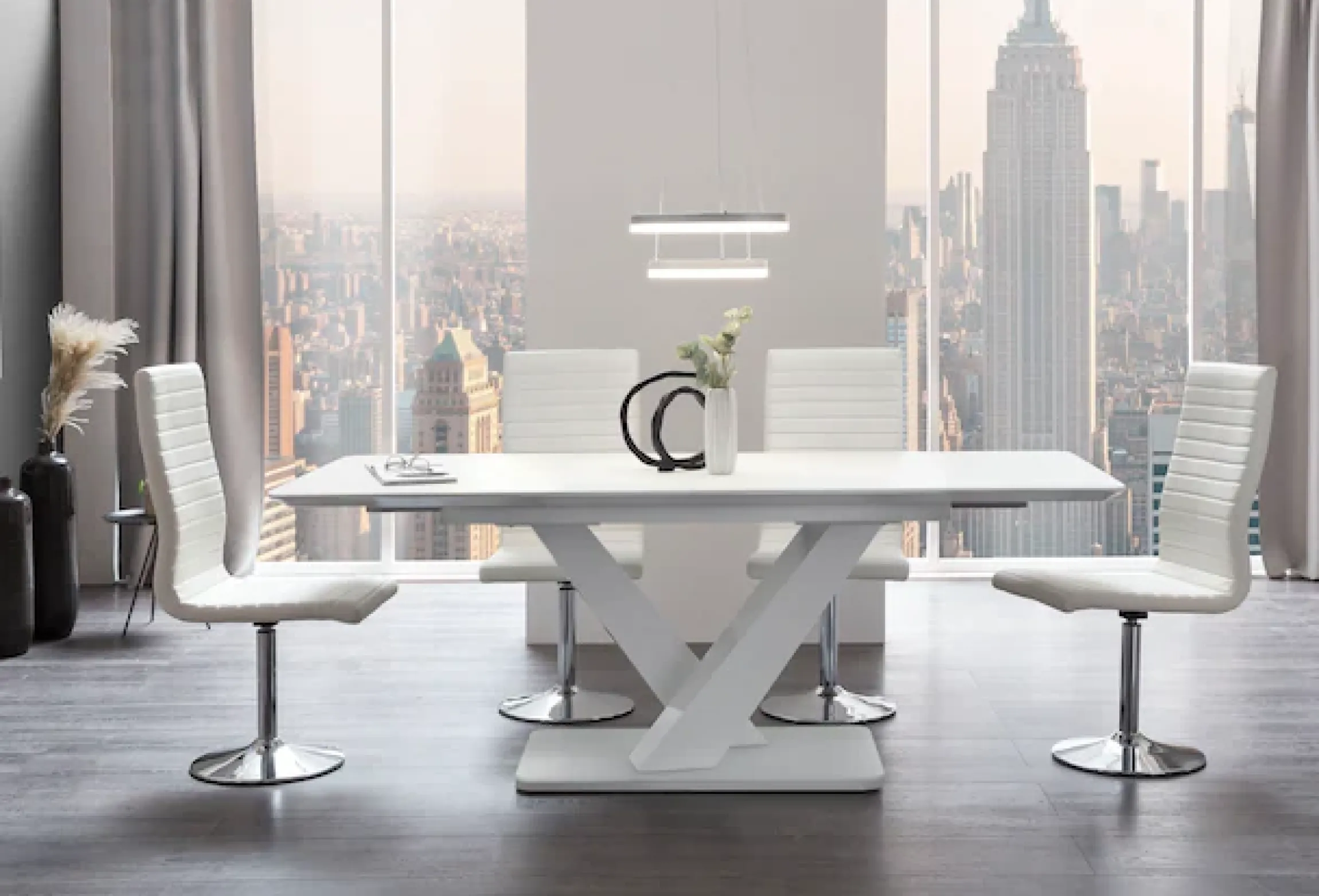 SalesFever Esstisch »Design Tisch für stilvolles Ambiente« Erweiterbarer Glastisch für flexiblen Komfort