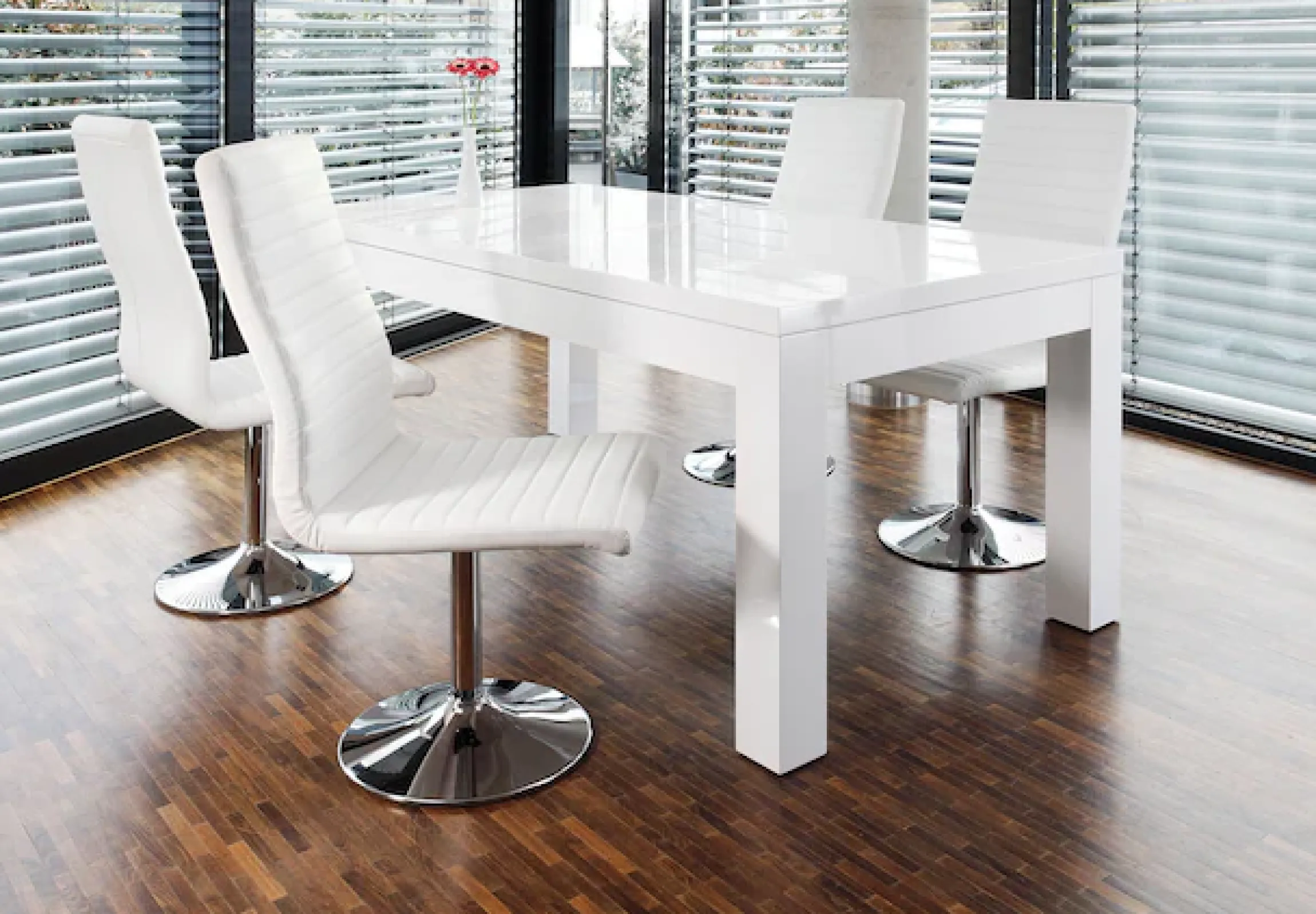 SalesFever Esstisch »Odense - Design Tisch für stilvolle Mahlzeiten« Mit praktischen Ansteckplatten erweiterbar