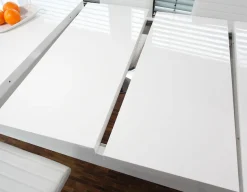 SalesFever Esstisch »Odense - Design Tisch für stilvolle Mahlzeiten« Mit praktischen Ansteckplatten erweiterbar