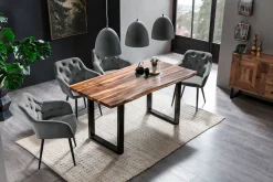 SalesFever Esszimmerstuhl »Coventry Komfortabler Polstertuhl im eleganten Stil« () Stilvoll mit eleganter Knopfheftung