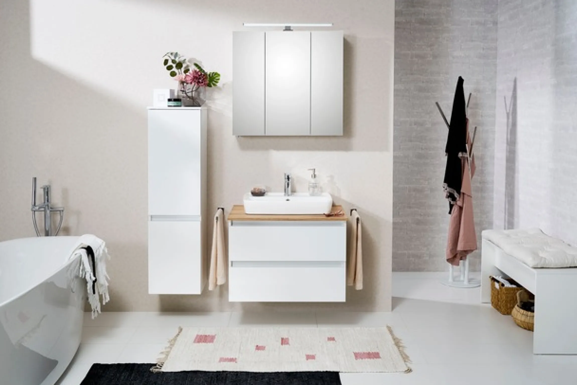 Saphir Midischrank »Quickset 360 Badschrank in Weiß Glanz mit 2 Türen, 3 Glas-Einlegeböden« inkl. Türdämpfer, 35 cm breit, 124,5 cm hoch, grifflos, wandhängend