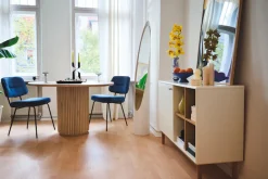 SIT Esstisch »Genf aus Mangoholz mit Säulenfuß im Ribbed-Look« Runder Tisch mit extravagantem Lamellendesign und markantem Säulenfuß