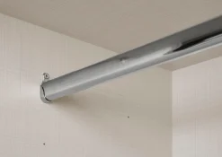 STAUD Schwebetürenschrank »Includo, Made in Germany« Mit Spiegeltüre und vier verschiedenen Ausstattungsvarianten