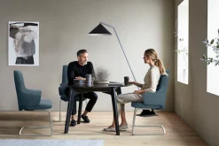 Stressless® Polsterstuhl »Laurel« () High Back mit Armlehne, Größe L, mit Beinen aus Stahl in Schwarz matt