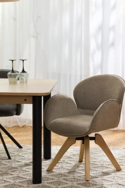 TOM TAILOR HOME Armlehnstuhl »WINGS ARMCHAIR« (Set) 2 Stk.mit Armlehnen, drehbar, Rückholfunktion, Massivholzgestell
