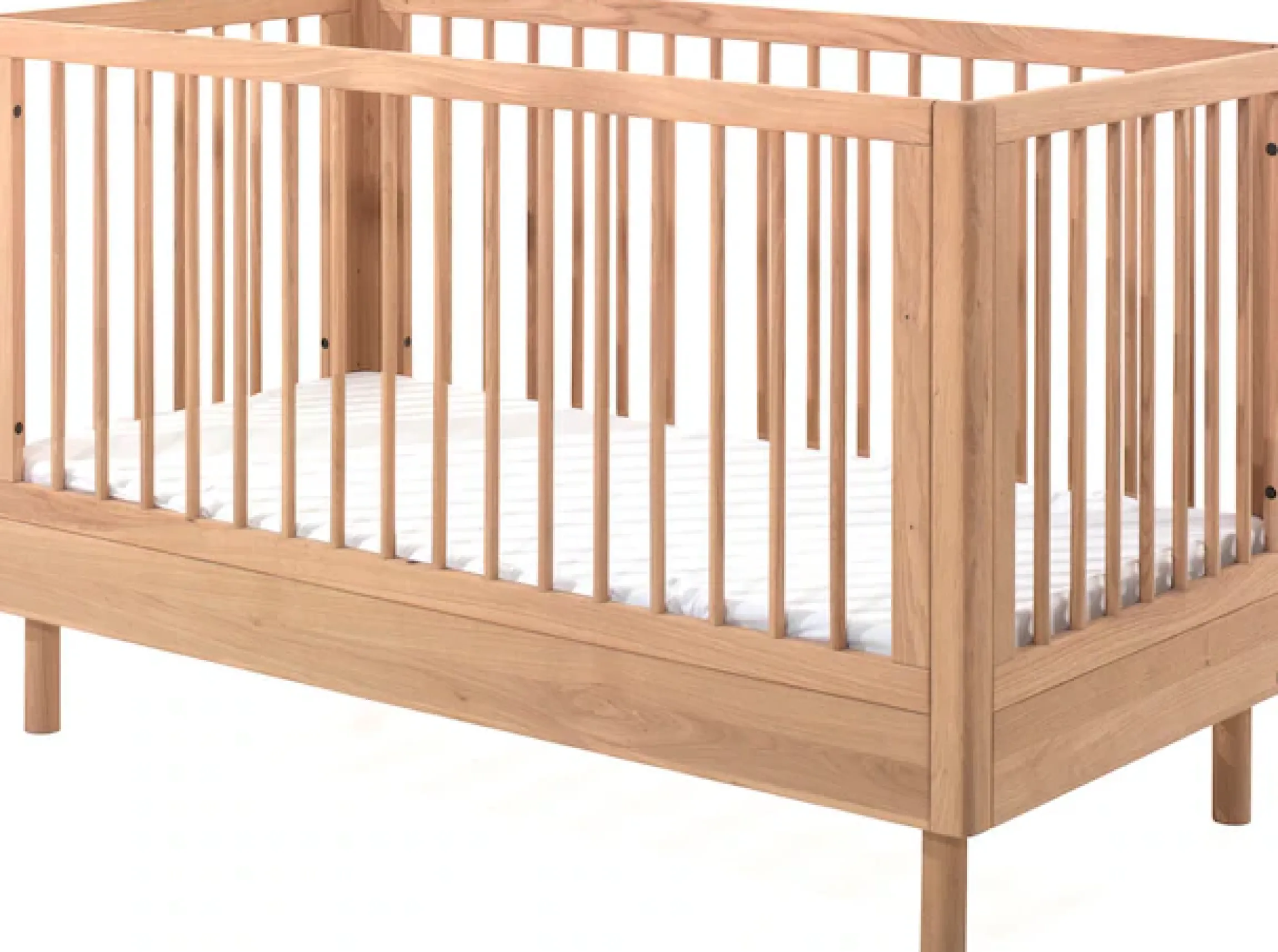 Vipack Babybett »hochwertig, stabil gebaut, Made in Europe, Oberfläche geölt lt. EN71-3« 70/140 cm, mit Schlupfsprossen und Lattenrost, höhenverstellbar