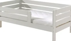 Vipack Kinderbett »Junior, Kiefermassiv mit umlaufendem Absturzschutz und Rolllattenrost« B/H/T ca. 143,6x56x70cm, mit niedrigem Betteinstieg,wahlweise in 2 Farben, mit oder ohne Schublade