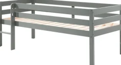 Vipack Spielbett »Pino, Kiefer massiv, Liegefläche 90/200, Made in Europe« inkl. Leiter, Absturzschutz, 2 Farben zur Auswahl,inkl. Rolllattenrost, wahlweise mit oder ohne Rutsche