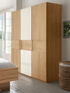 WIEMANN Kleiderschrank »Kiruna« mit Champagnerglas