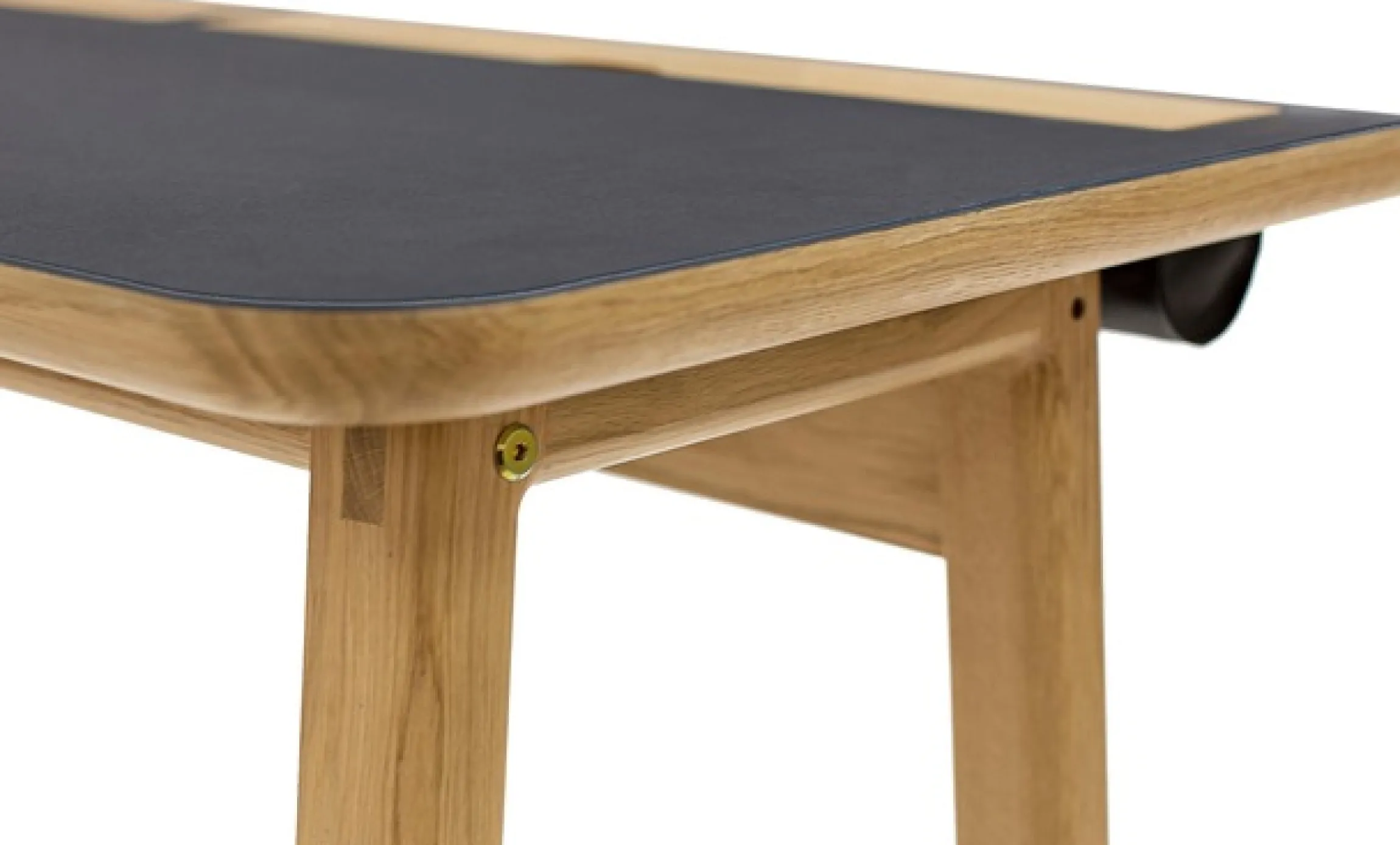 Woodman Schreibtisch »Mati« mit zwei Ledertaschen an der Seite des Tisches für Stauraum, FSC®