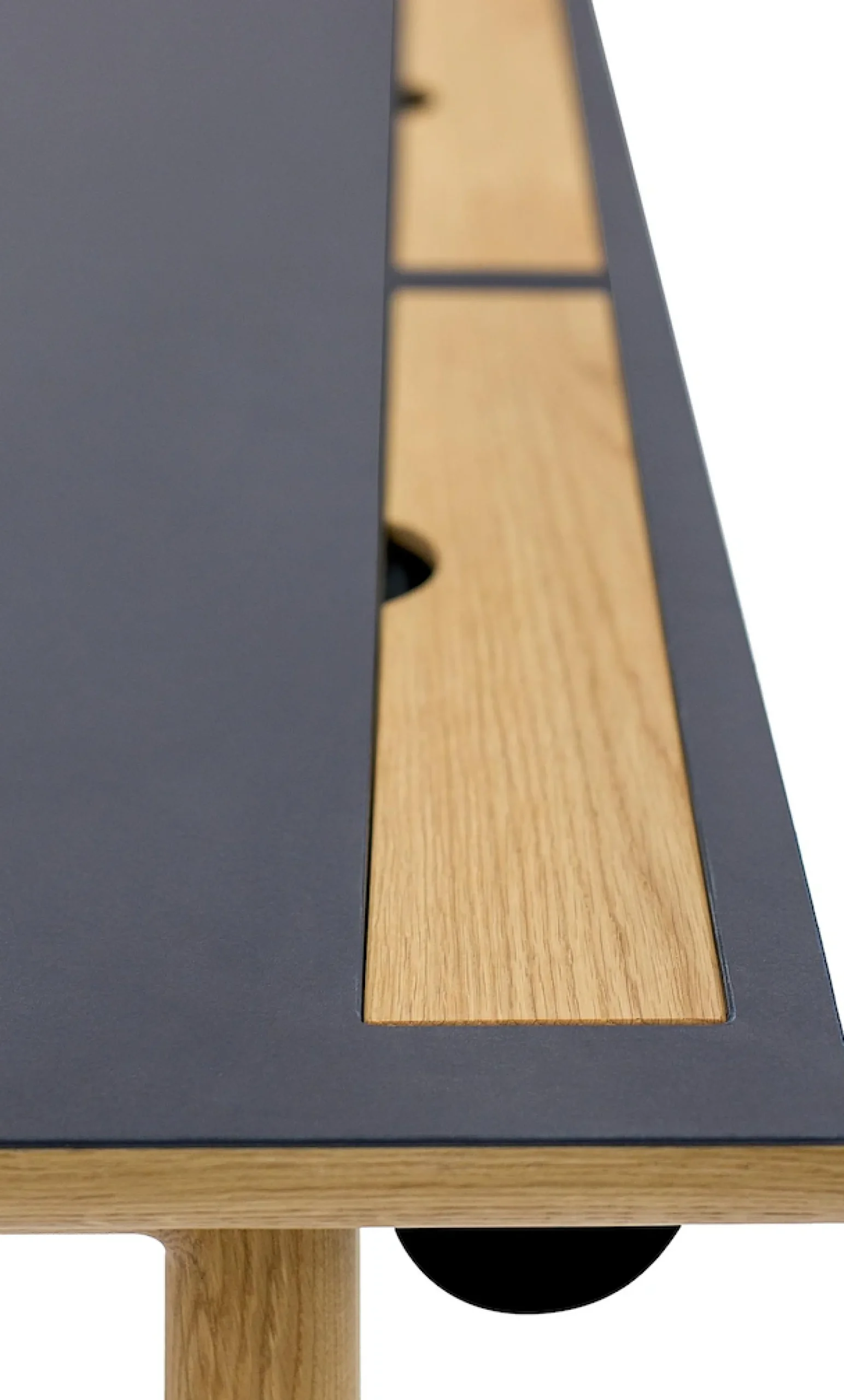 Woodman Schreibtisch »Mati« mit zwei Ledertaschen an der Seite des Tisches für Stauraum, FSC®