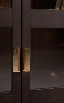 Woodman Vitrine »Parlan« mit zwei Glastüren und Soft-Close-Funktion, Breite 148 cm, FSC®