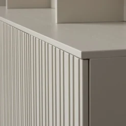 WOOOD Buffet »Gravu« New Gravure Hängeschrank, FSC-Kiefer bietet Stauraum und Präsentation