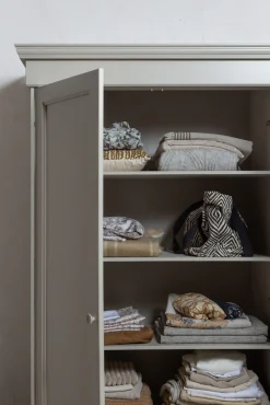 WOOOD Einlegeboden »Olivia Set aus FSC® Massivkiefer B 102 x T 54 x H 5 cm« 3 Stk. tlg. FSC® Massivkiefer geschliffen, kompatibel mit Olivia-Kleiderschrank