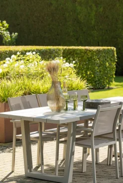 WOOOD Esstisch »Bear Outdoor-Aluminium korrosionsbeständig,H 75 x B 240 x T 87 cm« Leichtgewichtig, Tragkraft 150 kg, einfach zu montierbar