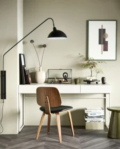 WOOOD Esszimmerstuhl »Classic mit Kunstleder-Bezug, B 48 x T 50 x H 81 cm« () Walnussfurnier-Gestell, Tragkraft 130 kg, Pfleiglicht