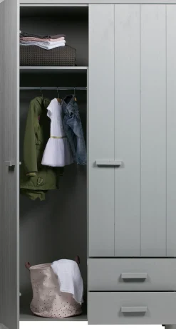 WOOOD Garderobenschrank »Dennis FSC®-Kiefernholz gebürstet lackiert, H 202 x B 111 x T 55 cm« Wandbefestigung empfohlen, mit Wasserlack gespritzt, Pfleiglleicht