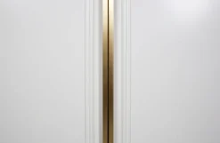 WOOOD Garderobenschrank »OrganizeFSC®-Kiefernholz mit Zierleisten-Türen und Metallgriffen« H 215 x B 110 x T 62 cm, Wandbefestigung empfohlen, pfleigleicht