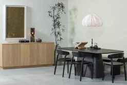 WOOOD Kommode Sideboard aus Eichenfurnier mit zeitlosem Design und Maserung