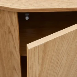 WOOOD Kommode Sideboard aus Eichenfurnier mit zeitlosem Design und Maserung