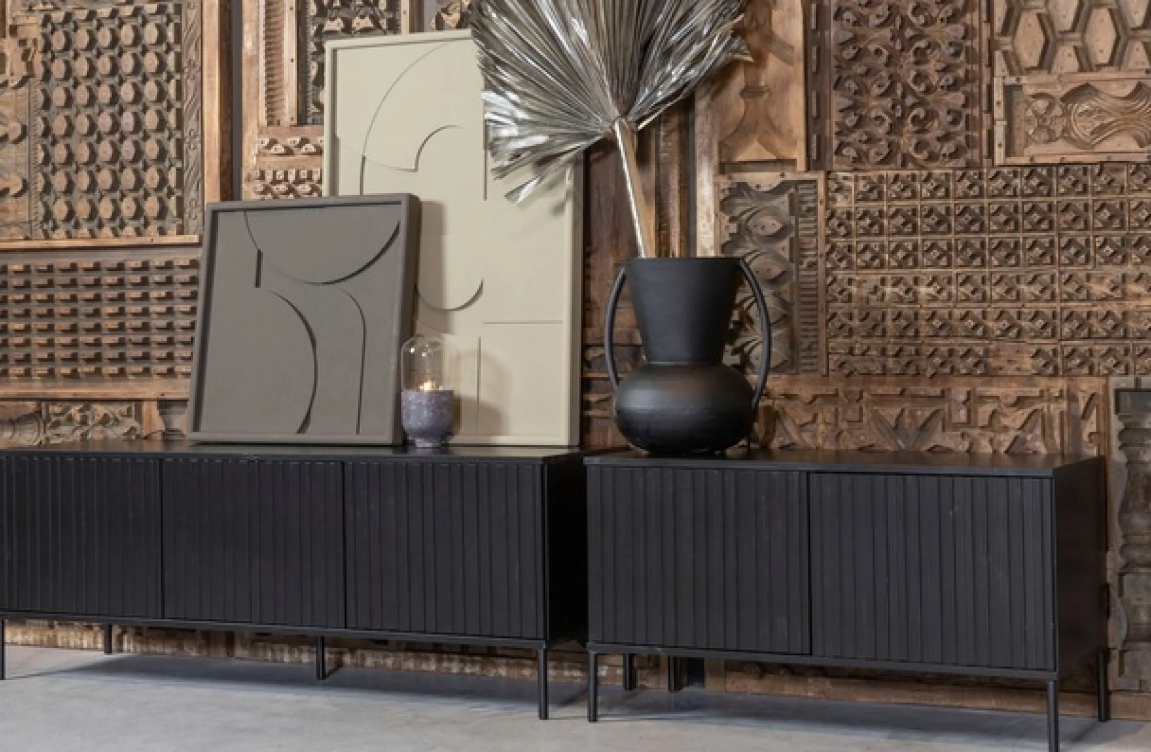 WOOOD Sideboard »New Gravure FSC® Mix holz mit Druckmechanismus H 56 x B 150 x T 44 cm« Kommode Höhe 56 cm, mit grafischen Relieftüren, viel Stauraum